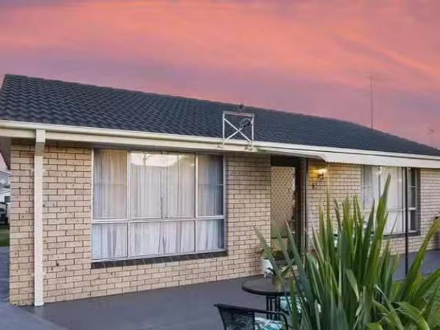 3 Graham Avenue, St Georges Basin, NSW 2540