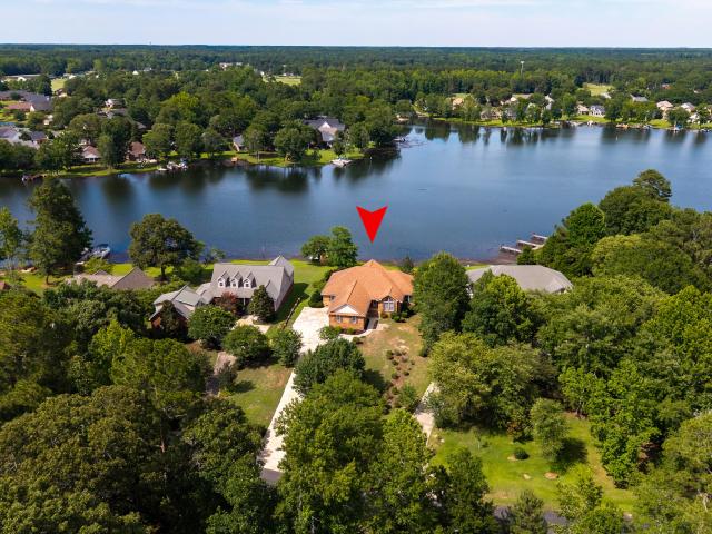 3 Green Lake Drive