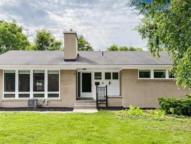 3 Greengate Road, Toronto, ON, M3B 1E7 house for sale | Listing ID C13839 | Royal LePage