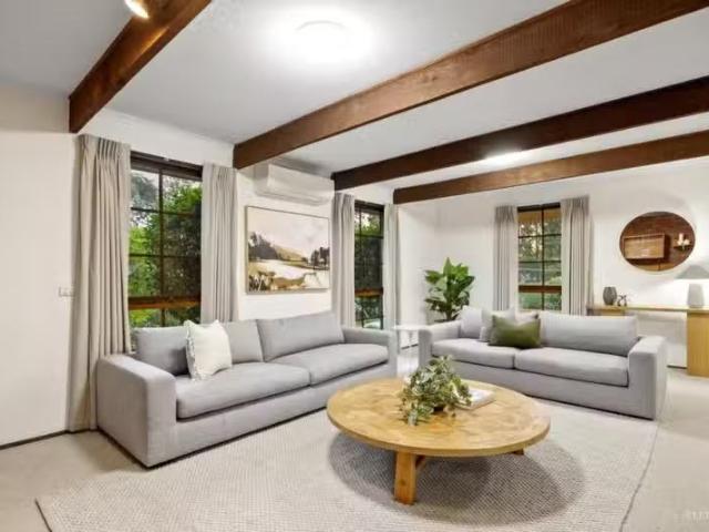 3 Heape Way, Ringwood North VIC 3134 House Auction