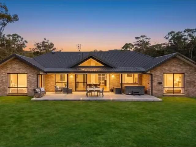 3 Hicks Lane, Tumbi Umbi House for rent Listed by Brad Hillie.