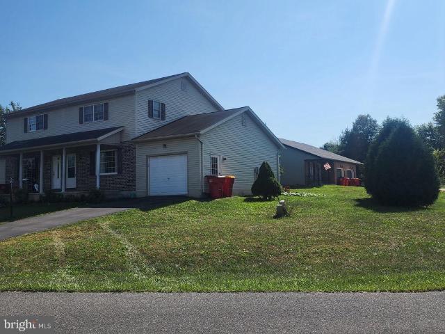 3 Holly Court