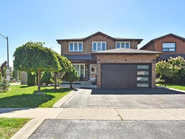 3 Jackman Crescent, Vaughan, ON, L4L 6P3 house for sale | Listing ID N13220 | Royal LePage