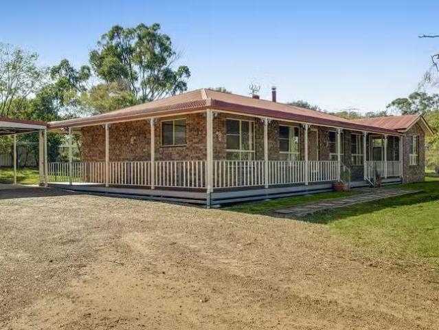 3 Janet Drive, Vale View, QLD 4352