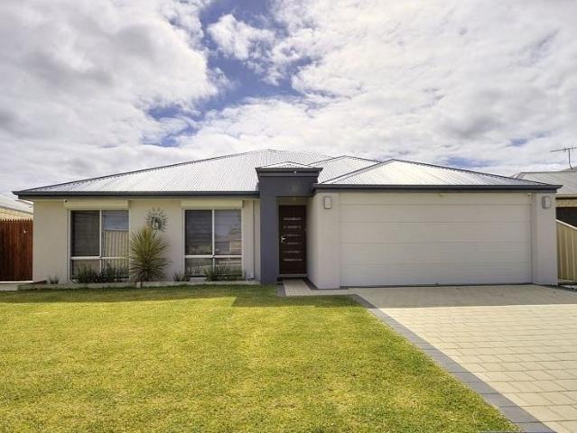 3 Jilleroo Brace, Lakelands, WA, 6180