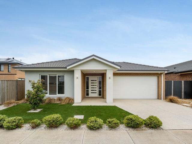 3 Kunlun Crescent, CLYDE NORTH, VIC 3978