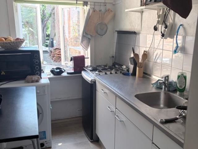 3 kamer appartement met gedeeld toilet