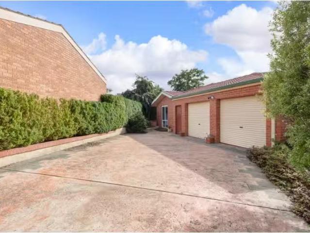 3 Kanbi Place, Ngunnawal House for rent Listed by Lagan Puri.