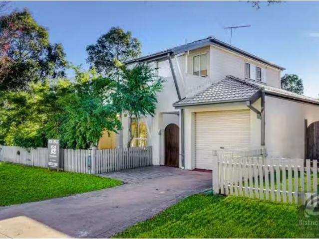 3 Karri Place, Parklea House for rent Listed by Sarah Price o.