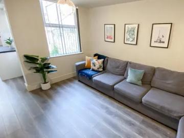 3 Kelso Road, Liverpool, L6 3AQ, United Kingdom | 5 bed house for rent #135552615 | Rentberry