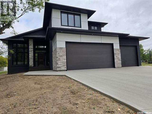 3 Kenney Crescent, Weyburn, SK, S4H 0K5 house for sale | Listing ID SK046473 | Royal LePage