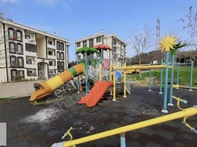 3 Kent Gayrimenkul'den Derince Basın Sitesinde 2+1 Kiralık Daire
