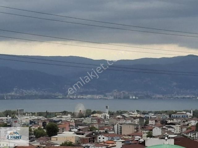 3 Kent'den İzmit Deniz Manzaralı Leb iderya 3+1 Satılık Dubleks