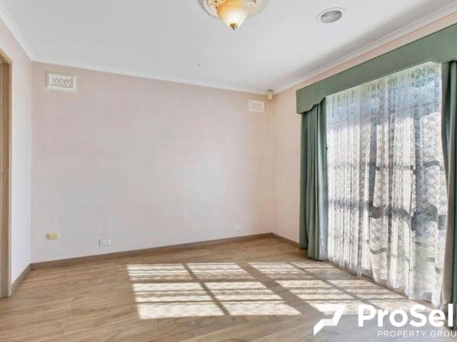 3 Kingsvale Court, Cranbourne
