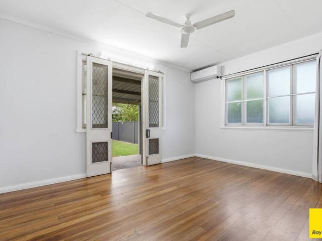 3 Large Bedroom Family Home Unfurnished