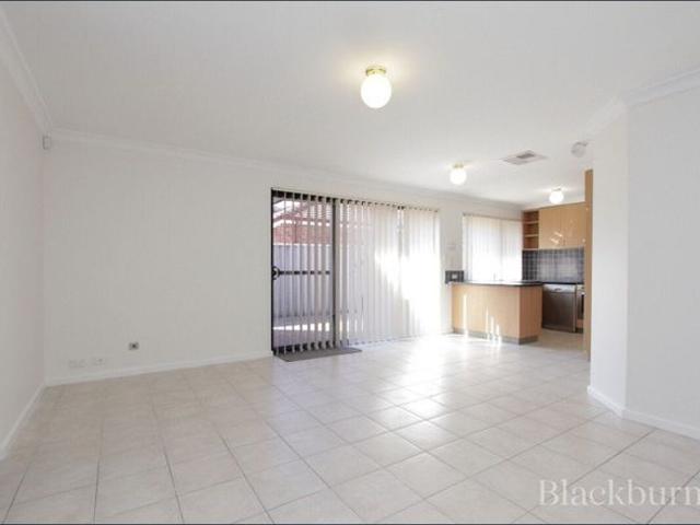 3 LARGE BEDROOMS, 2 BATHROOMS, DOUBLE LOCK UP GARAGE