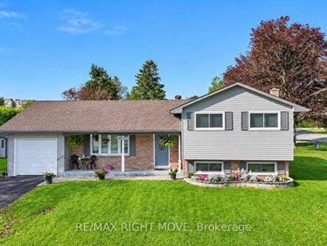 3 Lawson Avenue, Orillia, ON, L3V 3V5 house for sale | Listing ID S13842 | Royal LePage