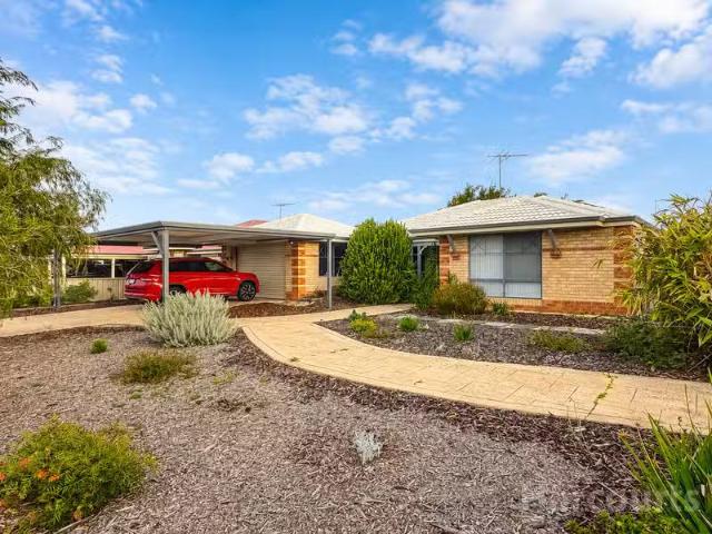 3 Lavender Gardens, HALLS HEAD, WA 6210 House for Rent