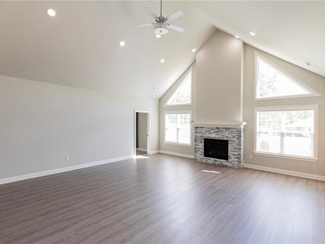 3 Leatherwood Drive