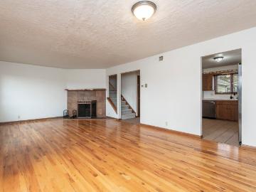 3 Linden Cir