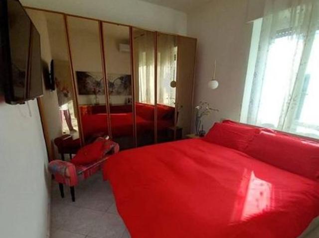 3 locale a Nova Milanese