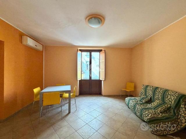 3 LOCALI A COSENZA
