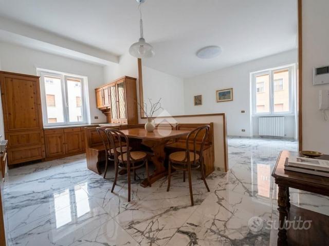 3 LOCALI A ROMA