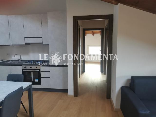 3 LOCALI ATTICI in affitto a Crema