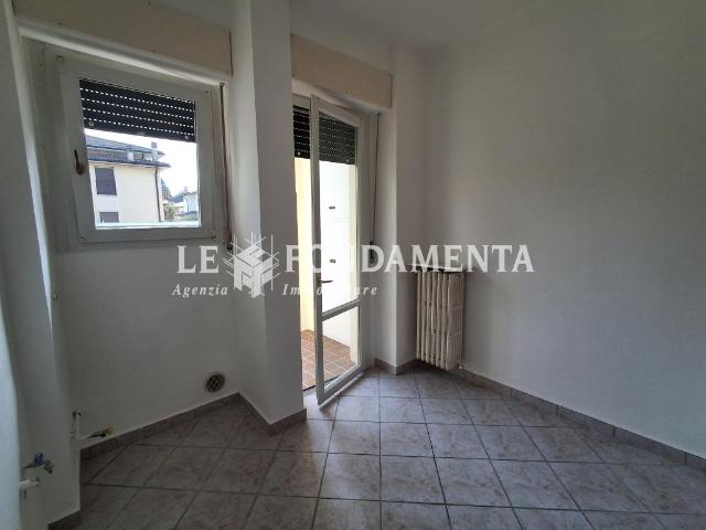 3 LOCALI ATTICI in affitto a Crema