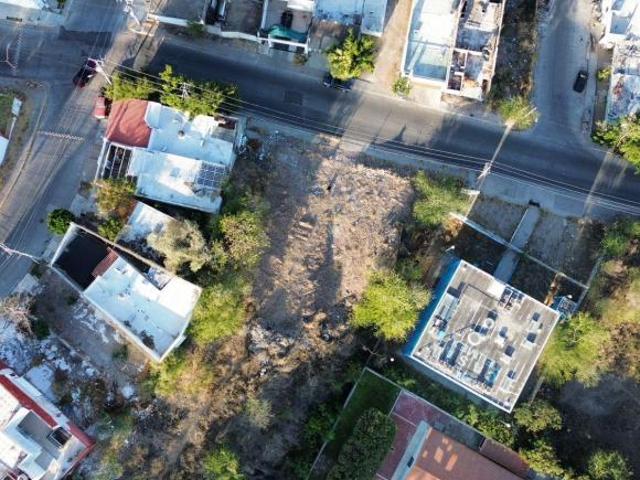 3 LOTES DE TERRENO DISPONIBLES EN MONTEBELLO