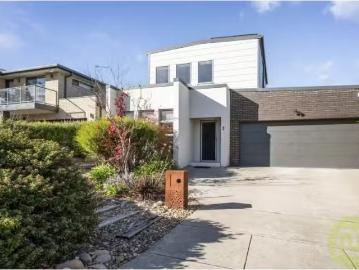 3 Puddy Street, Bonython House for rent Listed by Amanda Gord.