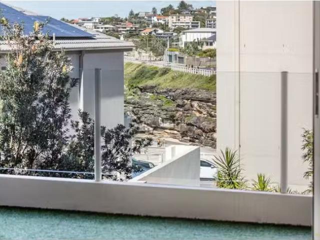 3 Pacific Avenue, Tamarama Apartment for rent Listed by Dylan.