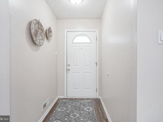 3 Pebble Lane