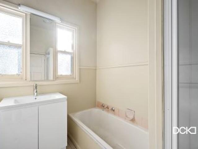 3 Peel Street Quarry Hill VIC