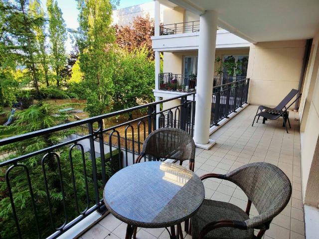 3 piece Villa moderne