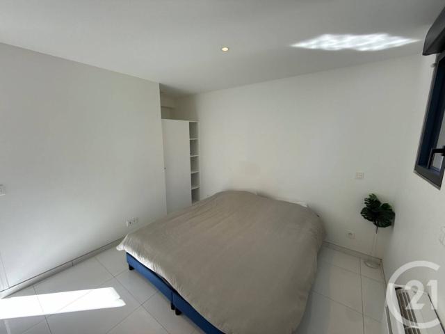 3 pièces