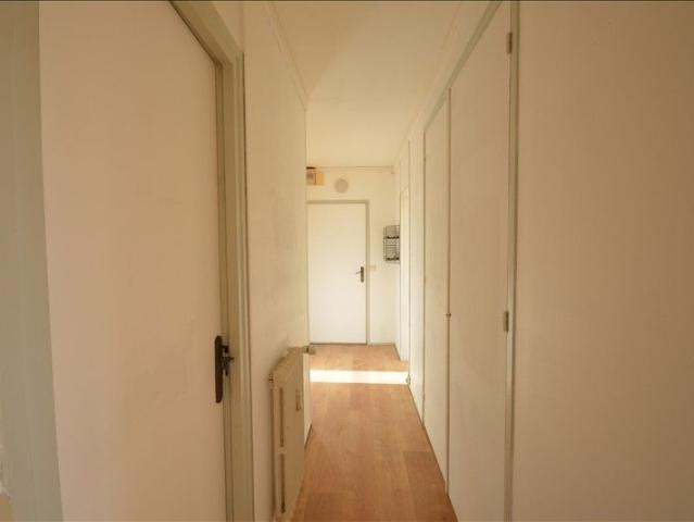 3 pièces 56 m² 4ème étage Colocation non autorisée