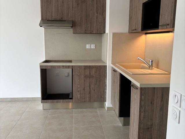 3 pièces · 58.9 m²