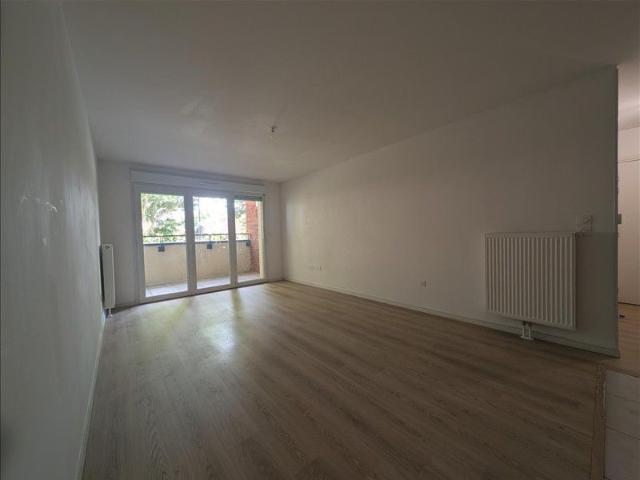 3 pièces 63 m² RDC Colocation non autorisée