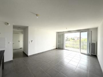 3 pièces 60 m2 CROIX DAURADE