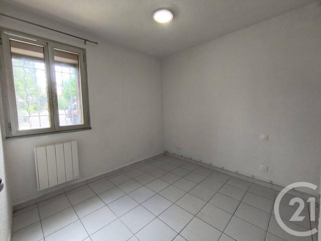 3 pièces