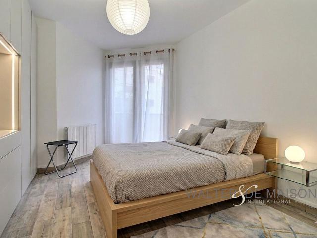 3 Pièces 61m2 plein Sud + cave Boucicaut Paris 15e