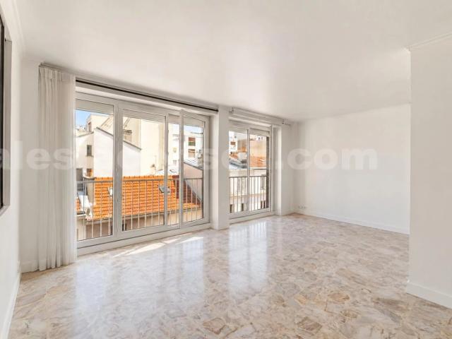 3 PIECES 62 m2 entre ALESIA et MONTSOURIS