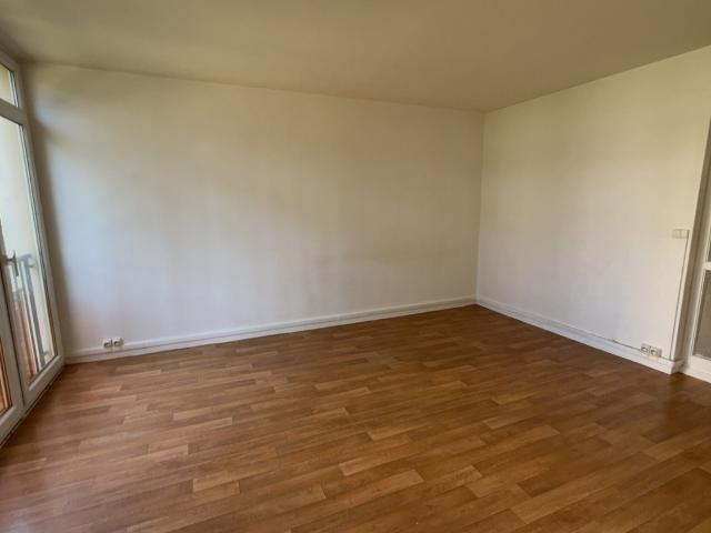 3 pièces · 64 m²