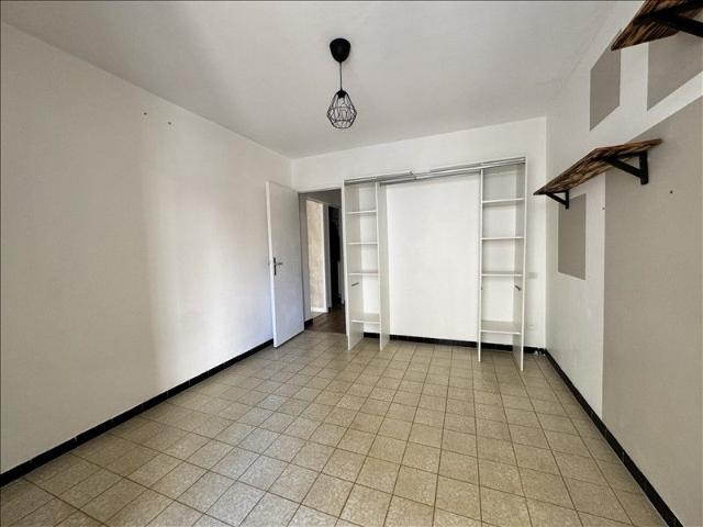 3 pièces 68 m² 1er étage Colocation non autorisée