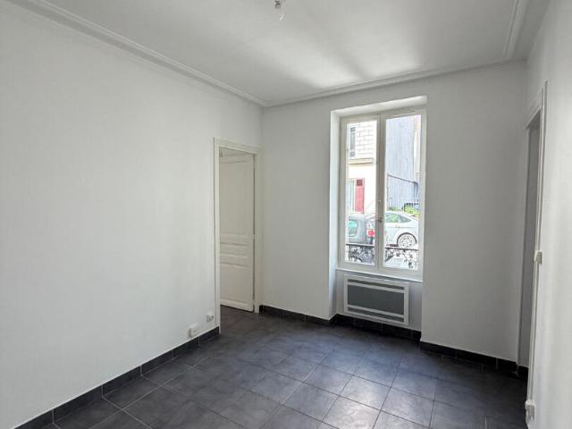 3 pièces 94220 Charenton le Pont 53.43m²
