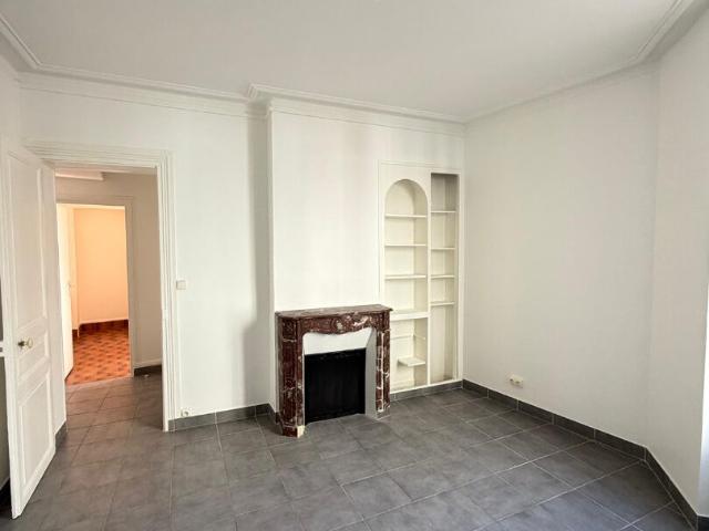 3 pièces 94220 Charenton le Pont 53.43m²