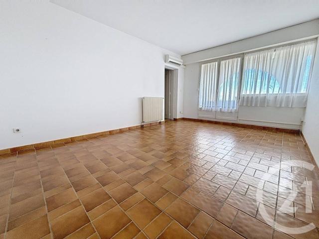 3 pièces