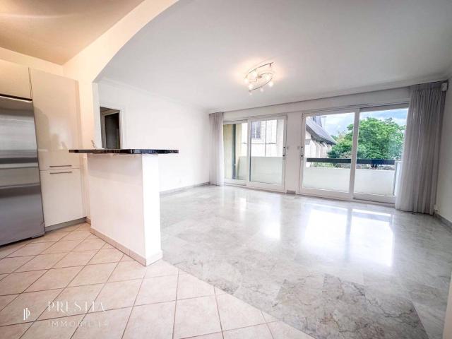 3 pièces terrasse et balcon quartier recherché