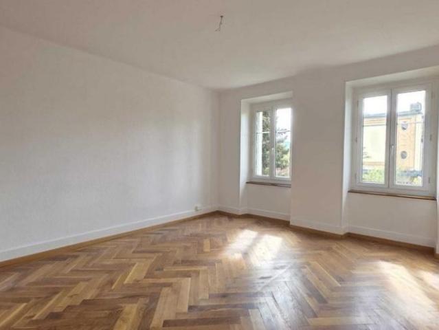 3 PIÉCES TOUT CONFORT AU REZ INF